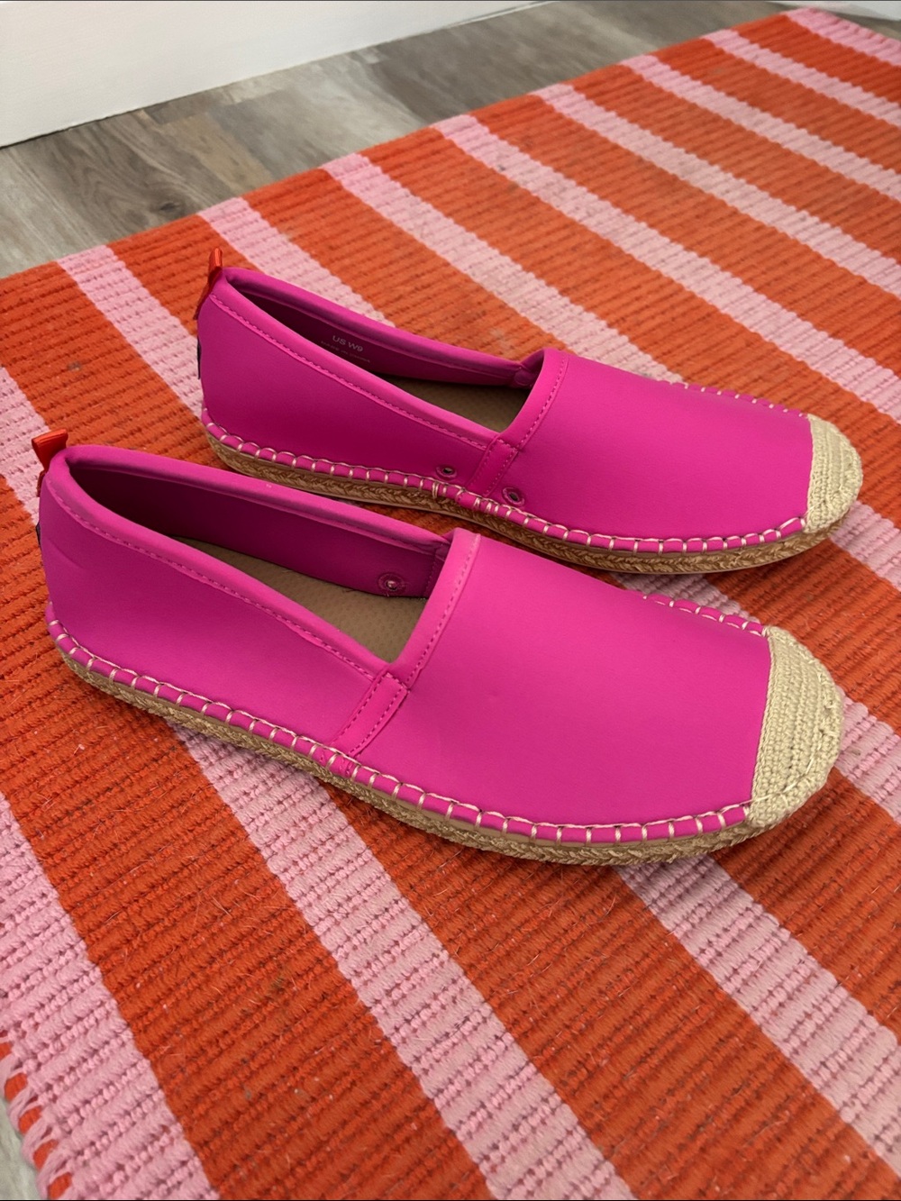 Sea Star Bright Pink Women's Espadrille Slip-Ons